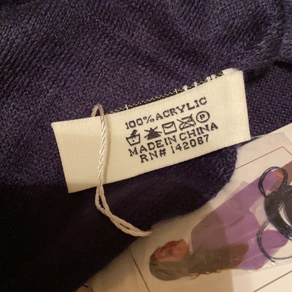 THE BORDEAUX Wear 4 Ways Poncho Vest Sleeves Sweater Wrap - Picture 12 of 12